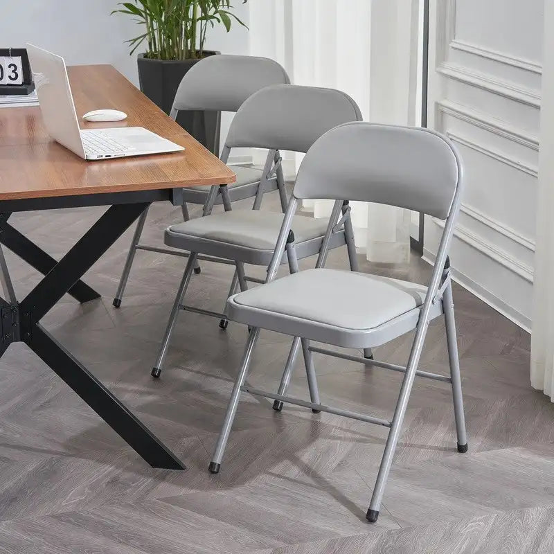 Set di sedie da pranzo pieghevoli in ferro e PVC per uso interno ed esterno