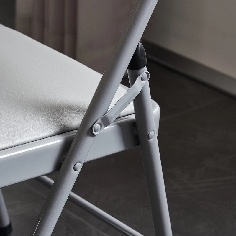 Set di sedie da pranzo pieghevoli in ferro e PVC per uso interno ed esterno