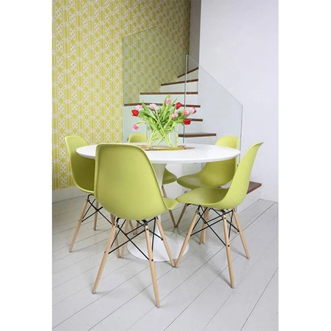 Lot de 2 chaises de salle à manger rétro en plastique, avec pieds en bois massif