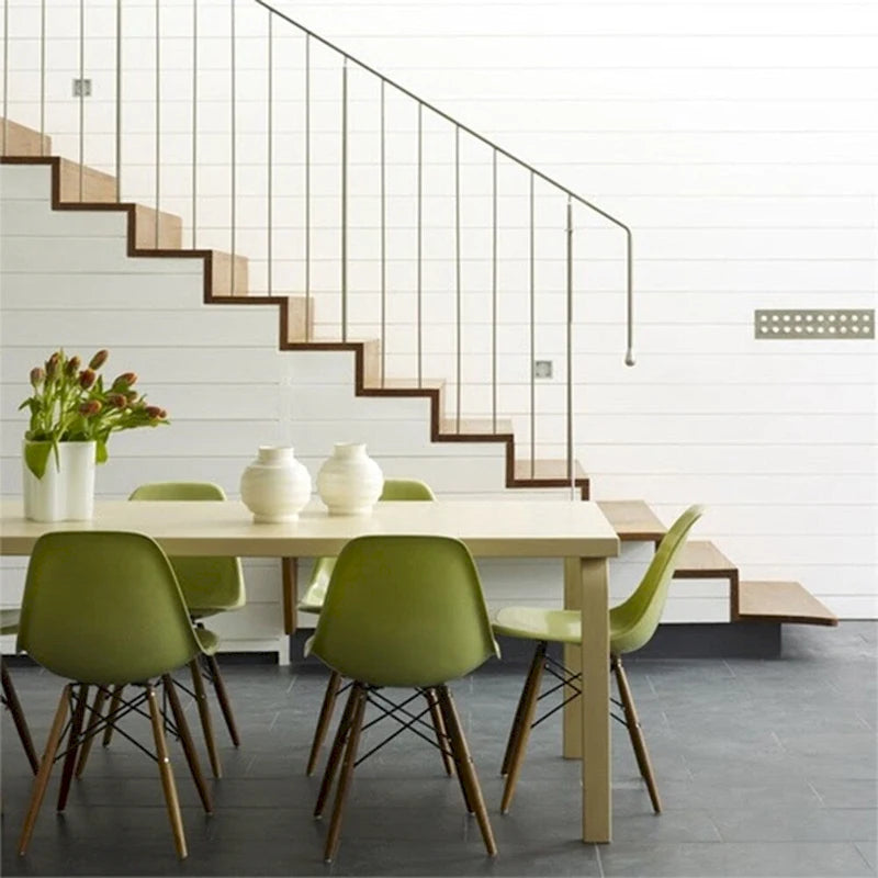 Lot de 2 chaises de salle à manger rétro en plastique, avec pieds en bois massif